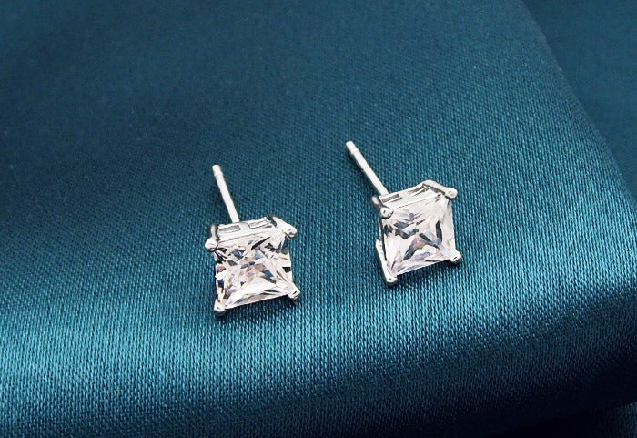 Mens Diamond Stud Earrings