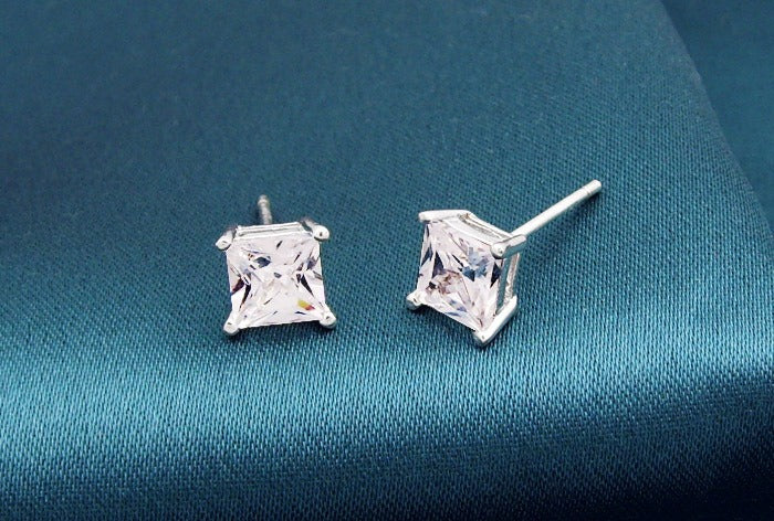 Mens Diamond Stud Earrings